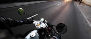 Un hombre muere en accidente de moto [Woodland Hills, CA]