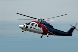 Conductor de tráiler fue transportado por helicóptero al hospital después de un accidente de vuelco en la autopista 395 en Victorville