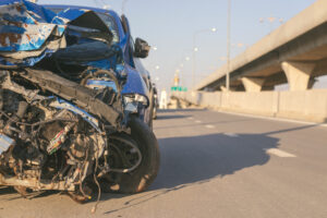 Grave accidente de carro deja victimas mortales [Lancaster, CA]