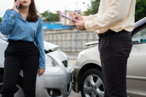 Los 5 errores más comunes que debes evitar después de un accidente de carro en Huntington Park, Abogados de Accidentes Ahora