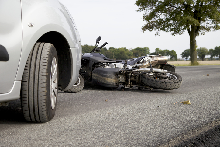 Un herido en accidente de motocicleta en Cypress Avenue [Clovis, CA]