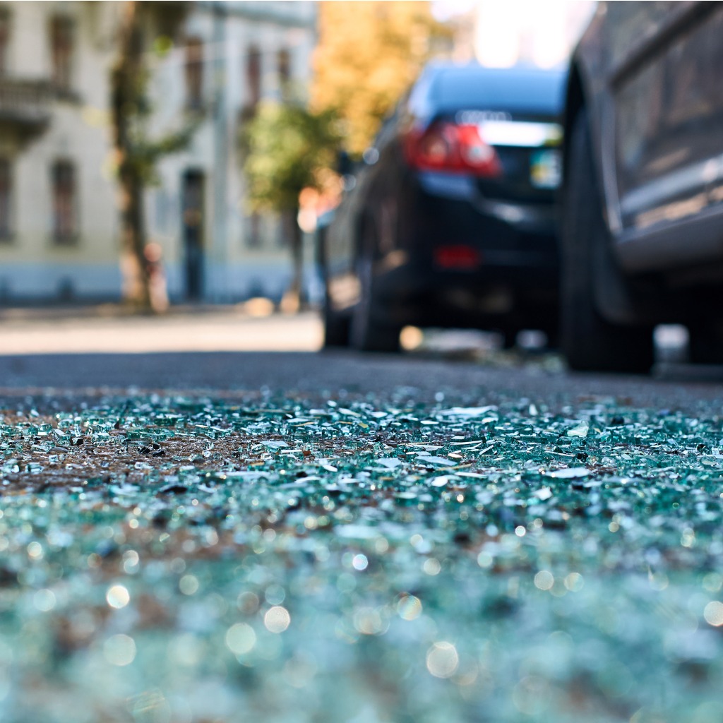 Imagen representativa de un accidente de tráfico en Santa Ana, un ejemplo común de muerte por negligencia.